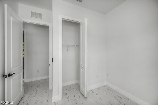 Building Photo - 3121 69th St W