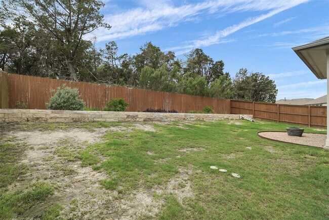 Building Photo - 522 Dayridge Dr