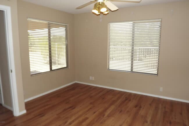 Building Photo - 13826 N Cambria Dr