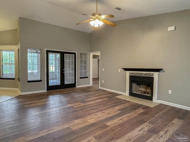 Building Photo - 16601 Egret Cir