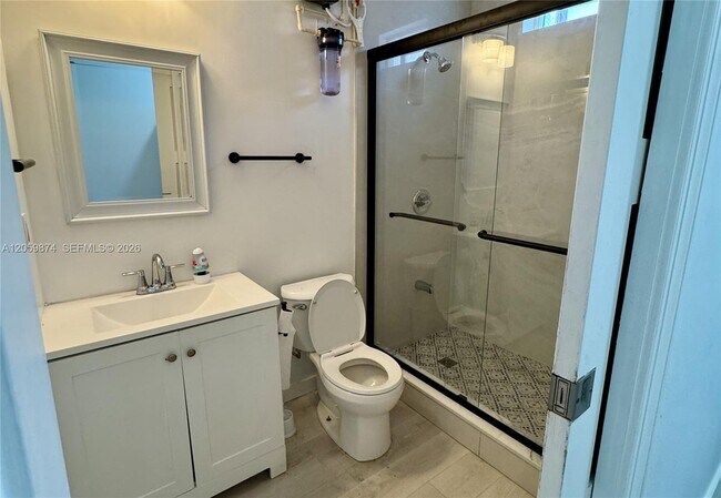 Building Photo - 2130 Plunkett Ct