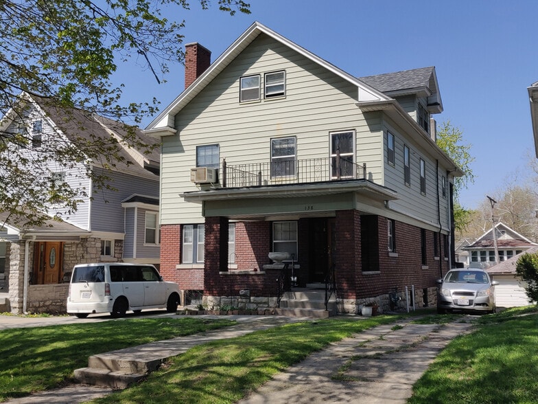 Apartment C is on the 3rd floor. - 138 Cypress Ave. E