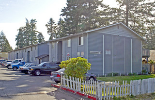 Building Photo - Greenwood II Apartments