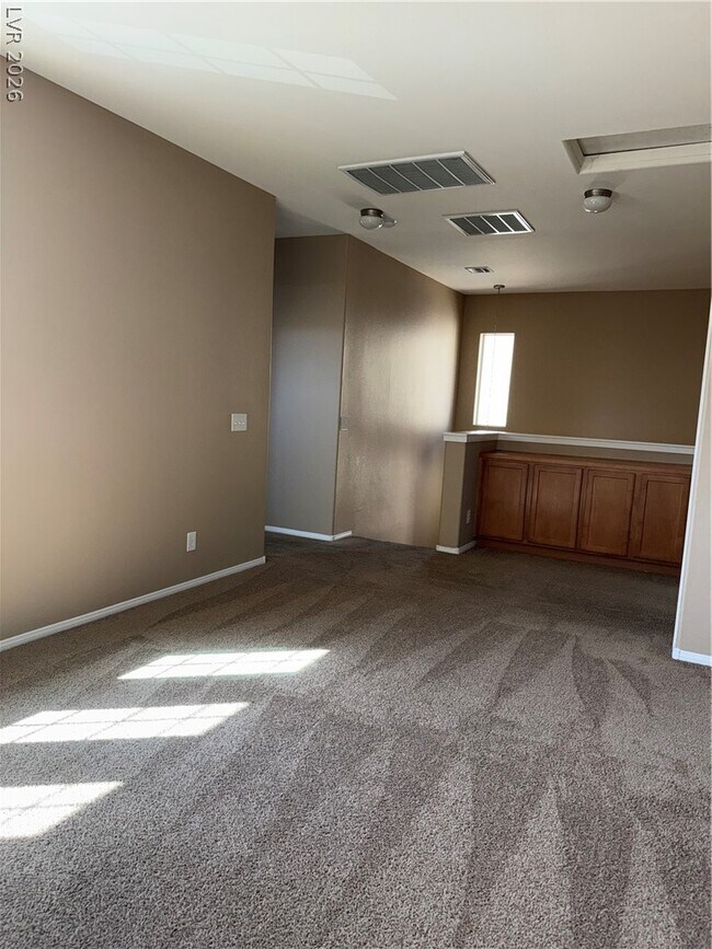 Building Photo - 10519 Allegrini Dr