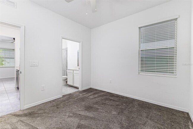 Building Photo - 1228 Tyler Lp