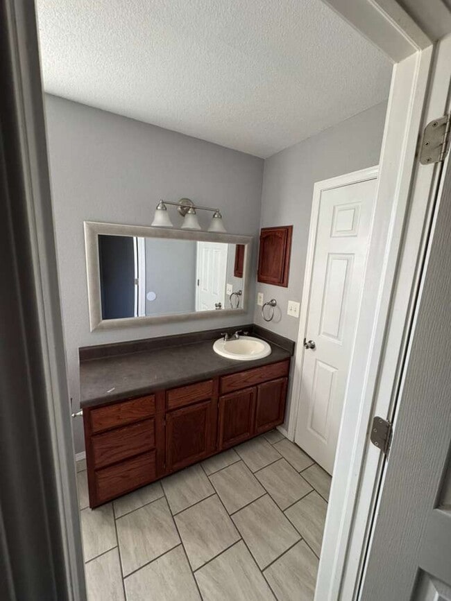 Building Photo - 2817 Talking Rock Pl