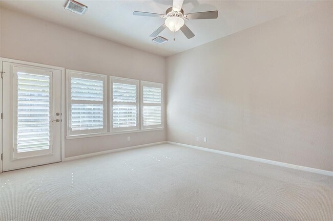 Building Photo - 10300 Morado Cove