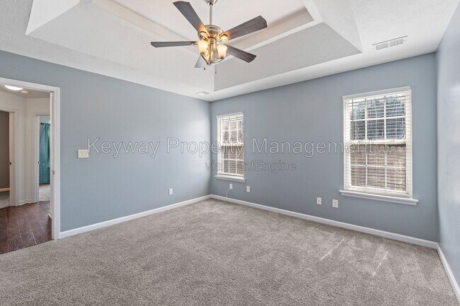 Building Photo - 1904 Lobelia Ln