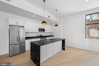 Building Photo - 36 N Narberth Ave