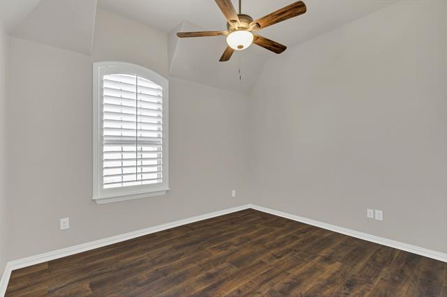 Building Photo - 2905 Vaquero Ln