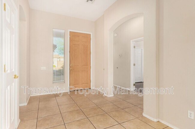 Building Photo - 6502 S Adobe Dr