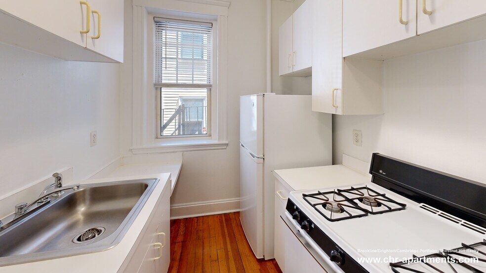 Building Photo - 19 Wendell St