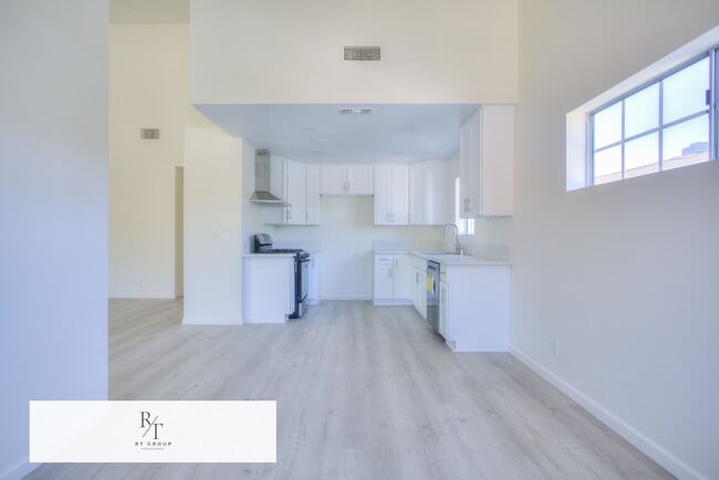 Building Photo - Welcome to this beautifully renovated home...