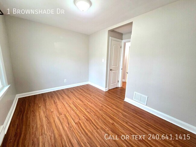 Building Photo - 1 Brownshade Dr SW