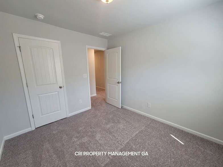 Building Photo - 82 Werner Brook Way SW