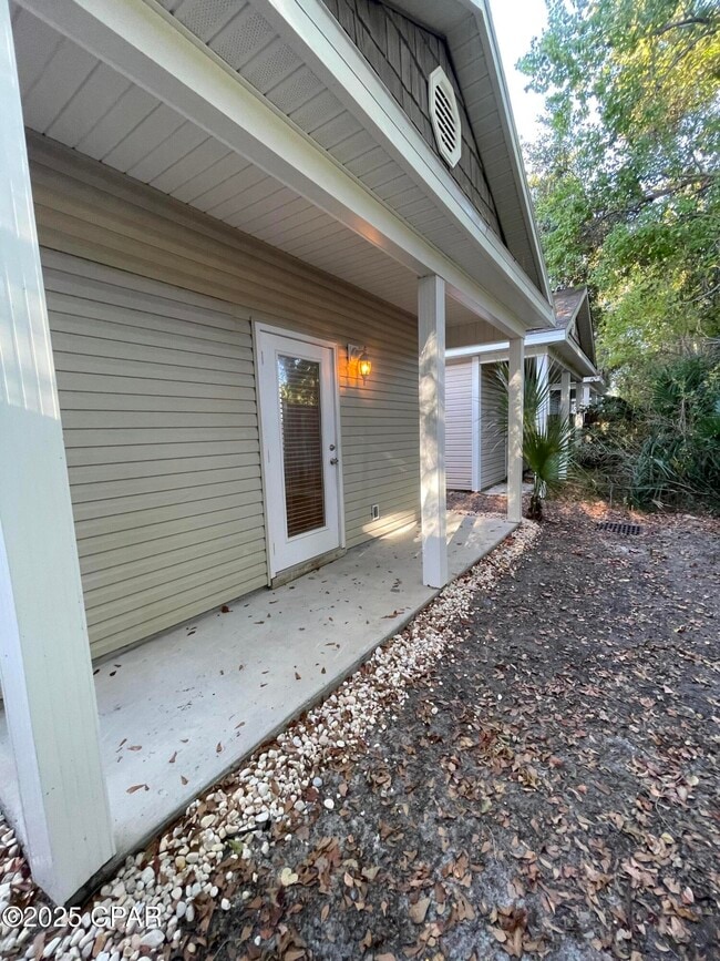 Building Photo - 8637 Marlin Pl