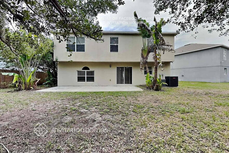 Building Photo - 1701 Alhambra Crest Dr