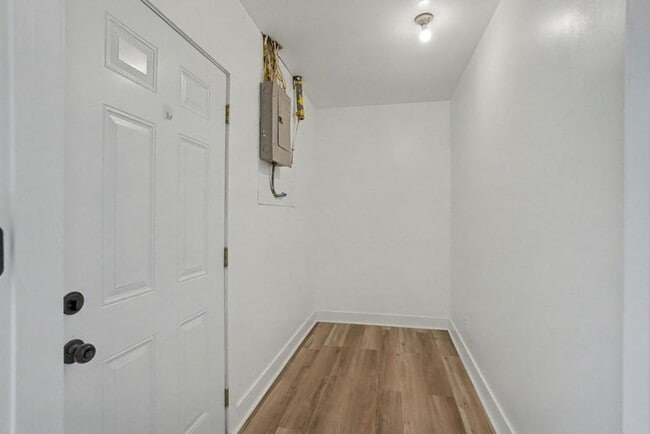 Building Photo - 83 Brookhaven Dr