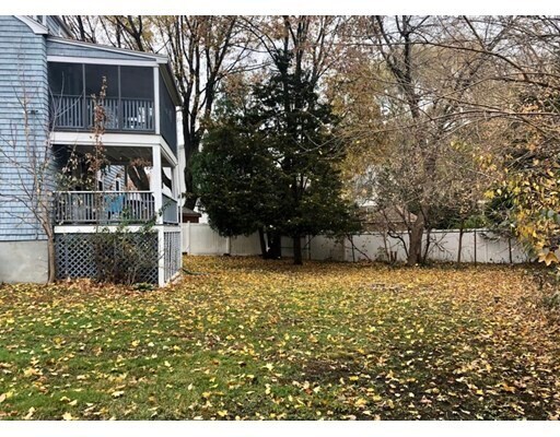 Building Photo - 40 Hatfield Rd