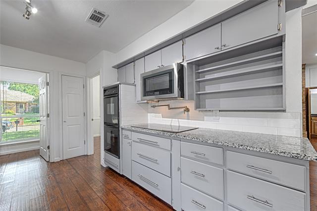 Building Photo - 5021 Andover Dr