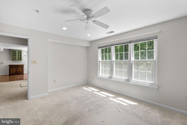 Building Photo - 111 Timberbrook Ln