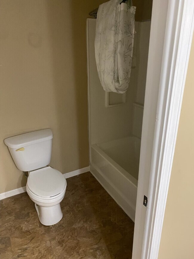 Building Photo - 72014 S 320 Ct