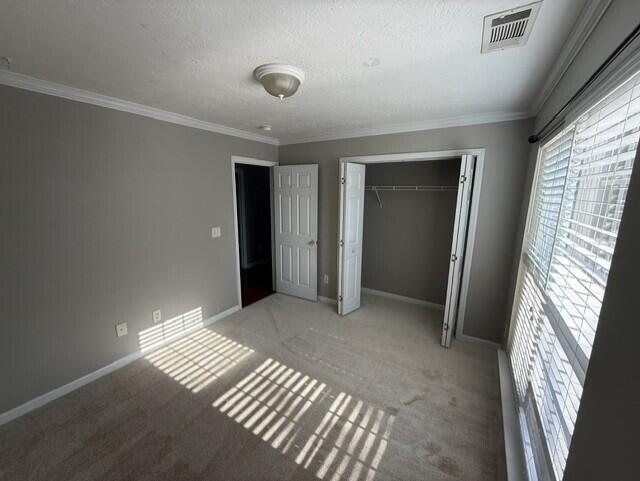 Building Photo - 175 Oakland Dr