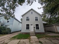 Building Photo - 1023-1025 Cascade St