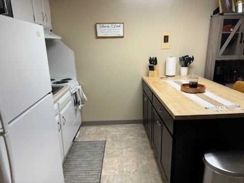 Building Photo - 110 10th St S