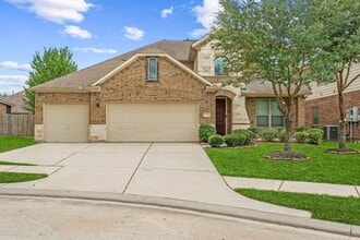 Building Photo - 26116 Chivalry Ct