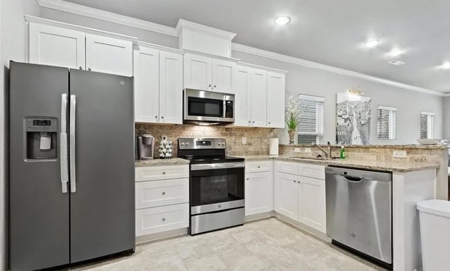 Building Photo - Wish & Leverett Townhomes