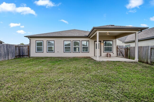 Building Photo - 11107 Lulu Ln