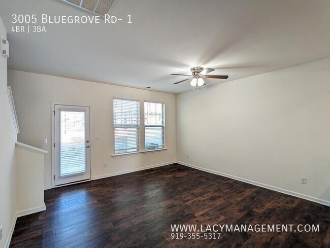 Building Photo - 3005 Bluegrove Rd