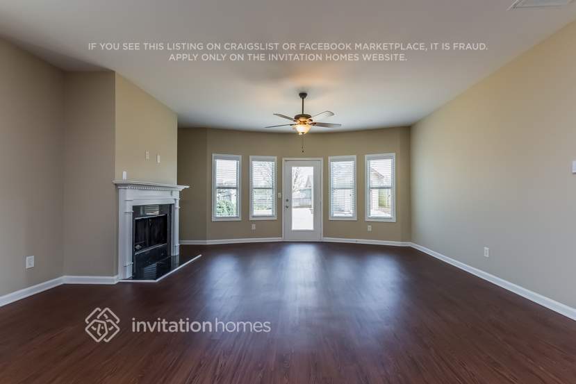 Building Photo - 588 Hardy Water Dr SE