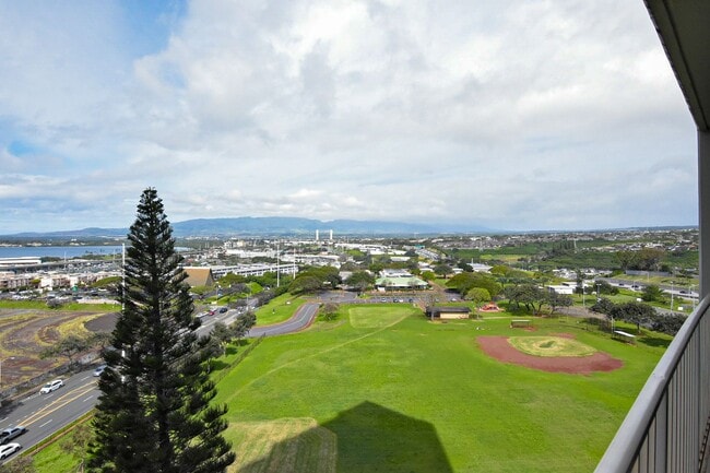 Building Photo - Live the Happy Life at Lele Pono – Aiea