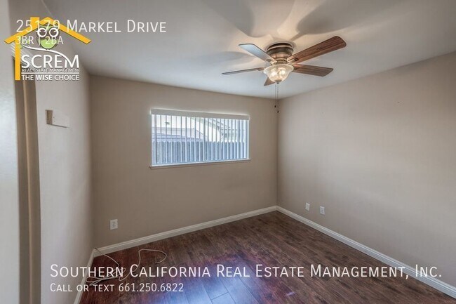 Building Photo - Single Story Three Bedroom Home in Newhall