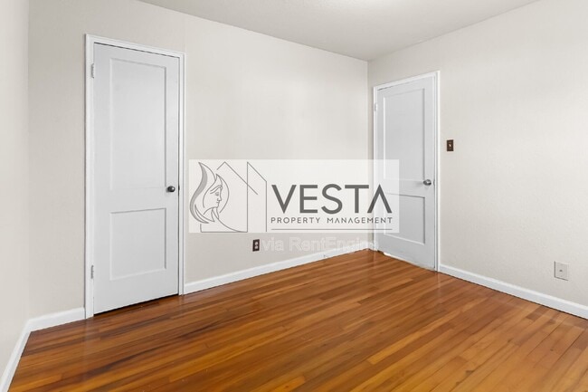 Building Photo - 16 Fortunate Dr