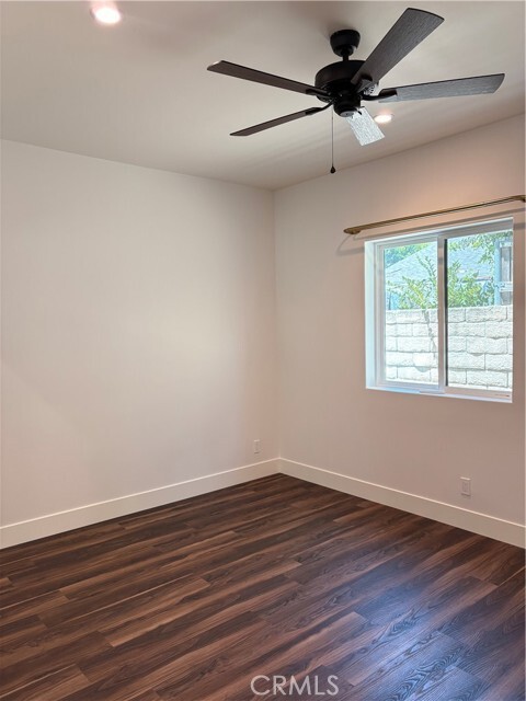 Building Photo - 7128 McLennan Ave