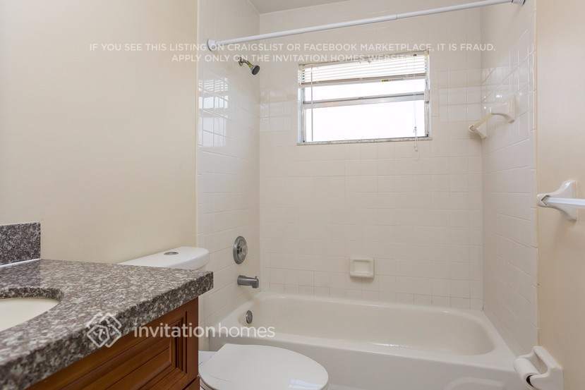 Building Photo - 7854 W Blairwood Cir