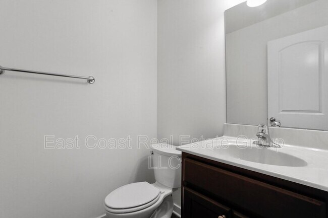 Building Photo - 43 Savage Ct