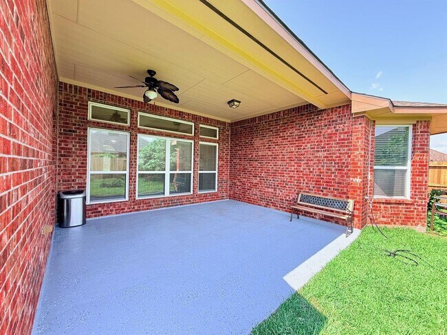 Building Photo - 6706 Oakman Ln