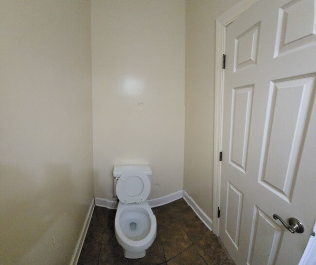 Building Photo - Super close to Poly- Approx. 1000 feet from Cal Poly Grand Avenue entrance-VERY CLOSE!!!