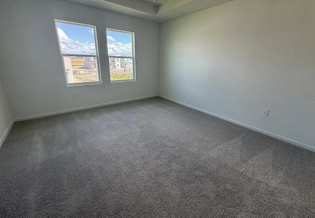 Building Photo - Charming 3-Bed Townhouse Retreat with 2.5 ...