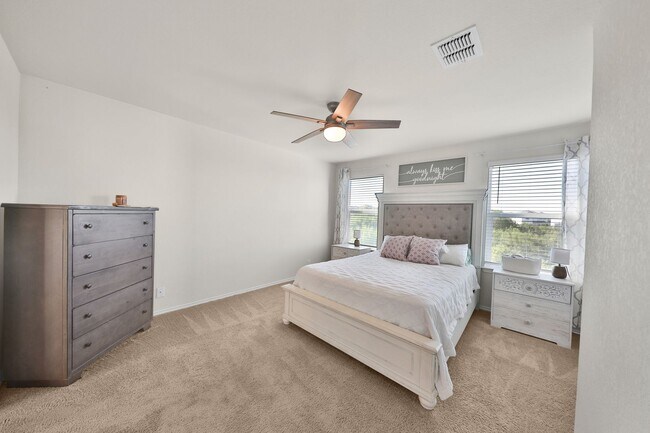 Building Photo - Lovely Home Available for Lease!