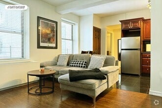 Building Photo - 150 W 51st St