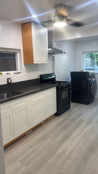 Kitchen - 1120 Sanborn Ave.