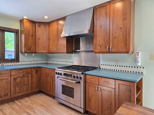 Building Photo - Turnkey Barranca Mesa Cul-de-sac Home