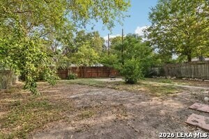 Building Photo - 1119 W Huisache Ave