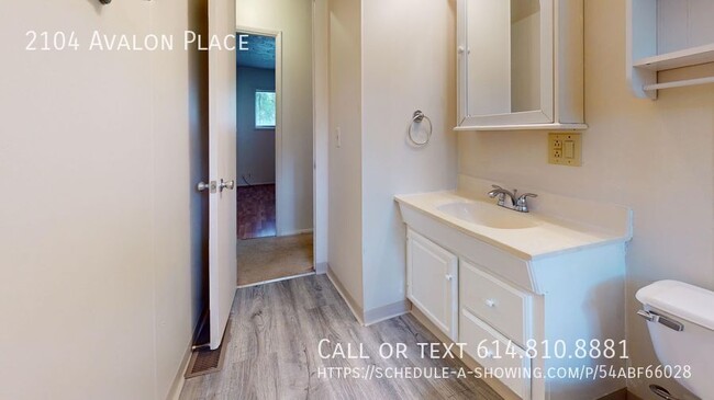 Building Photo - Three Bedroom Garden Apartment- Columbus