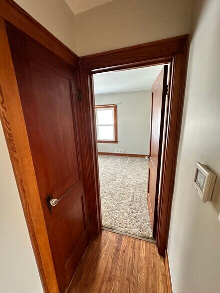 Building Photo - 1104 S Michigan St